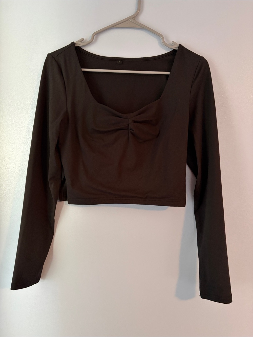 Amazon Black Long-Sleeve Cropped Top with Front Twist